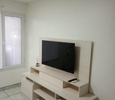 Cipolletti Apartment | Departamento Brentana