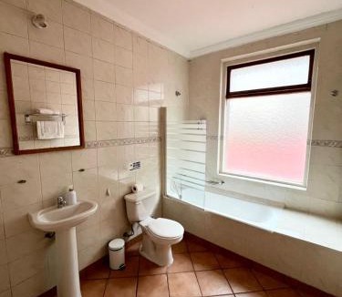 Punta Arenas Hotel | CHALET CHAPITAL Punta Arenas