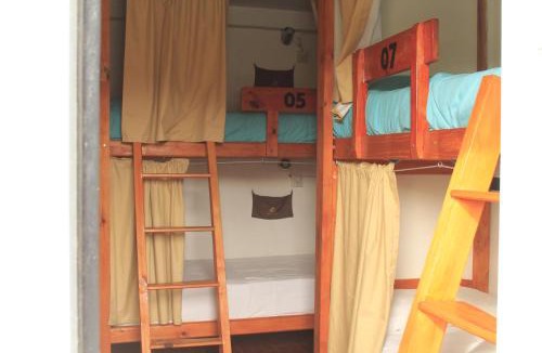 Macrozona Bahia Redonda y Primeros Faldeos Hostel | Hostel House 64Bigüa