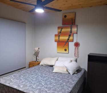 Barrio Los Pinos House | La Encantada