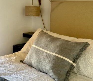 Casablanca Bed & Breakfast | Casa Antigua Bed and Breakfast Chile