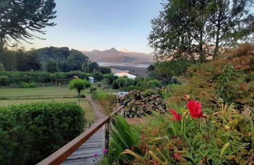 Conaripe House | Cabañas Ruka Rayun vista y acceso al lago en Coñaripe