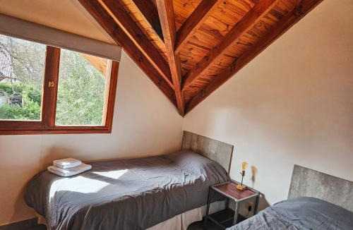 Angostura House | Casa AICU