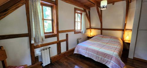 San Carlos de Bariloche Cabin | Cabañas Lucero del Bosque