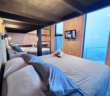 Cobquecura House | Olas de Buchupureo: con vida de campo
