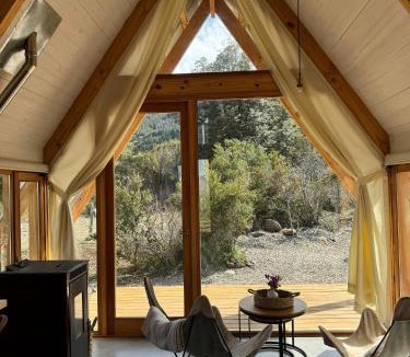 Meliquina Ski Chalet | El Diucón Eco Lodge