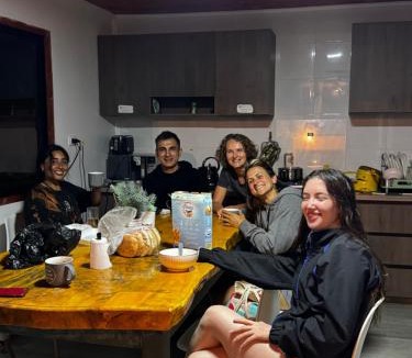 Pucon House | Hostal Treile