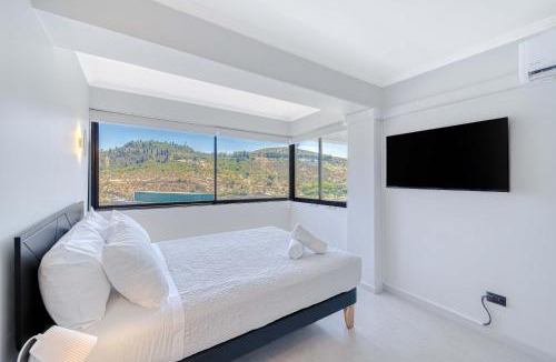 El Golf Apartment | Alto Vitacura II - AC & City Views