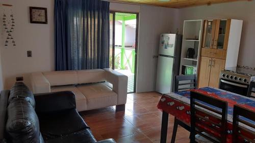Los Vilos House | Pichidangui, Las Rosas casa 4 personas