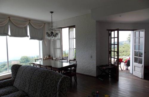 Villa Nougues House | Espectacular casa en Villa Nougues