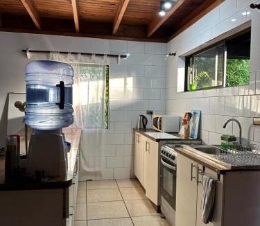 Hanga Roa House | Casa Takarua