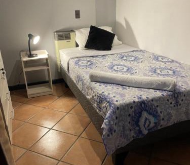 Pudahuel Bed & Breakfast | Hostal Brisa Serena
