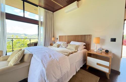 Sao Bento do Sapucai Apartment | Chalé Jacarandá - Vale do Baú