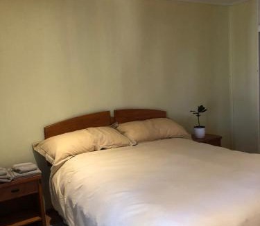 Guanaqueros Hostel | Casa Guanaqueros para 12 personas con 5 habitaciones
