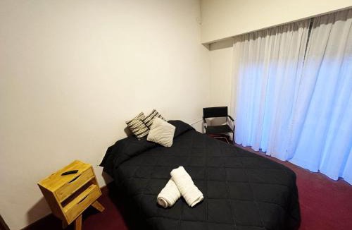 Azul House | Casa Zona Residencial , pileta, garage doble y quincho con parrilla