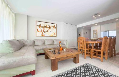Algarrobo Apartment | Departamento Grande en San Alfonso del Mar 4D 3B 2EST