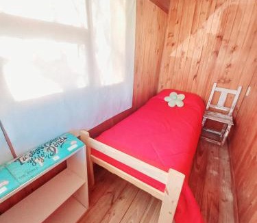 Puerto Piramides Ski Chalet | El Canto de la Ballena Bungalow La Paz
