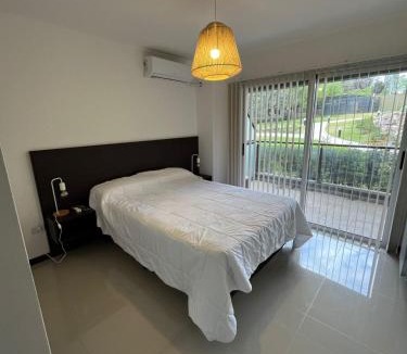 Villa Parque Siquiman Apartment | Departamento Veneto Village - D -