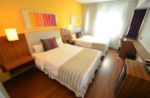 Province of Tucuman Hotel | Hotel Bicentenario Suites & Spa