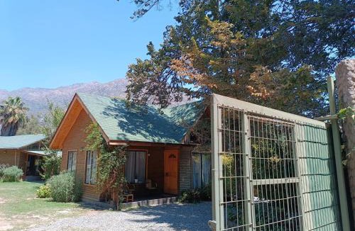 Melocoton Cabin | Cabaña El Tiempo Es Arte
