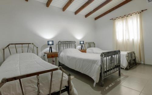 Mercedes House | LA CASA DE AL LADO