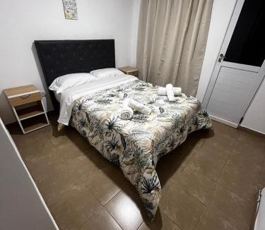 La Union Apartment | hospedaje LH primero E a 15 minutos del aeropuerto ezeiza
