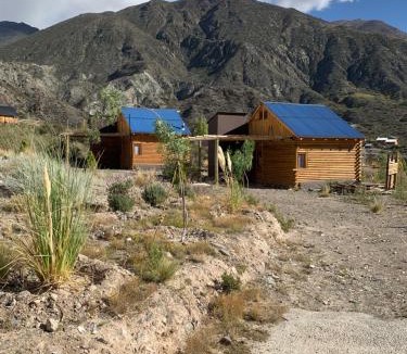 Salto Ski Chalet | Cabañas Piquillin Potrerillos Mendoza