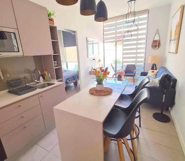 Nunoa Apartment | Depto nuevo Full equipado - Estacionamiento - Plaza Egaña, Ñuñoa