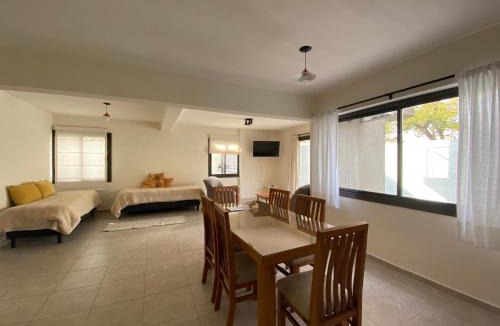 Mendoza City Center Apartment | Excepcional apartamento, con patio cochera y parrilla en el centro