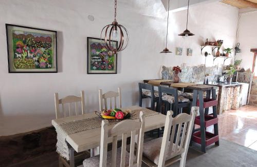 Huacalera House | El Cobijo del Artista - en Huacalera