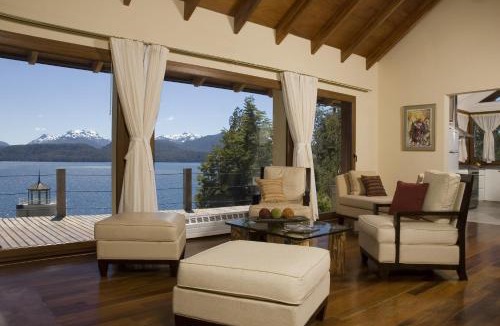 Angostura House | RentUp - Casa con vista panorámica al lago Nahuel Huapi & Jacuzzi Exterior