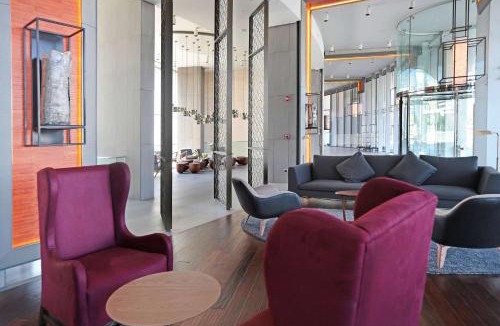 Vitacura Hotel | DoubleTree by Hilton Santiago Kennedy, Chile