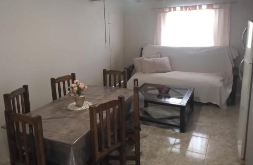 Lujan de Cuyo House | Sr Turista Por el momento No Brindamos el Servicio Disculpe las Molestias Muchísimas Gracias