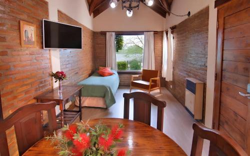 Villa General Belgrano Cabin | Aldea de los Pajaros