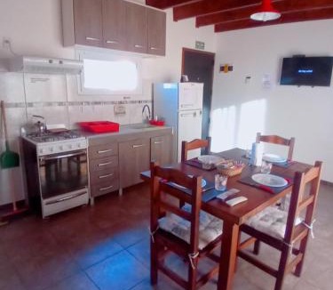 Macrozona Meseta Cerro Calafate House | Cabañas Tres Destinos