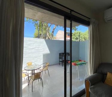 Mendoza City Center Apartment | Excepcional apartamento, con patio cochera y parrilla en el centro