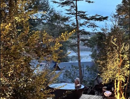 Correntoso Ski Chalet | Casa Gallareta , luxury con costa del lago .