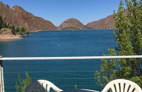 Rincon del Atuel House | Casa en Los Reyunos, Ubicación perfecta Frente al lago