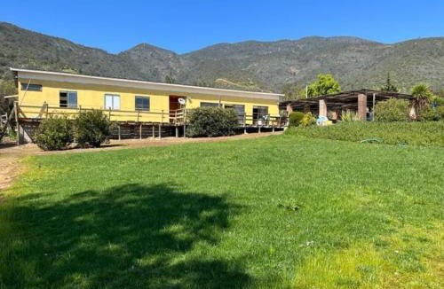 Melipilla Ski Chalet | Parcela en Melipilla, casa de campo