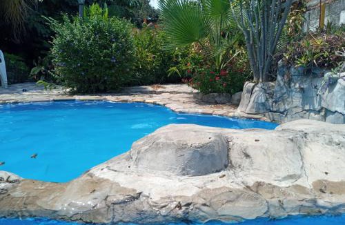 Calilegua Bed & Breakfast | El Jardin Colonial
