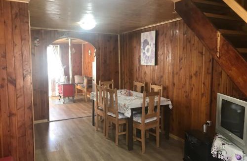 Castro House | Casa zuñiga