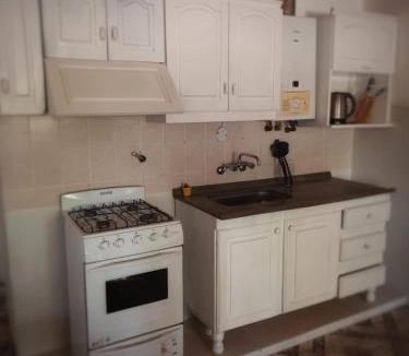 Vista Flores Apartment | Departamento Cómodo e impecable en Tunuyán a metros de restaurantes , acceso a Manzano historico - capacidad 4 personas
