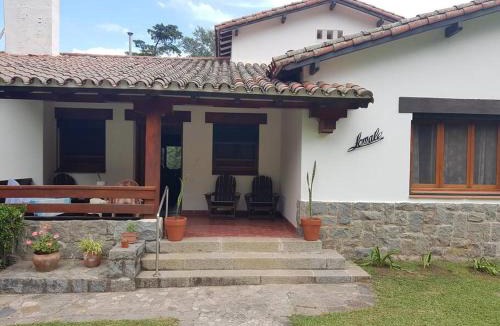 La Falda House | Amplia Casona de Estilo en La Falda