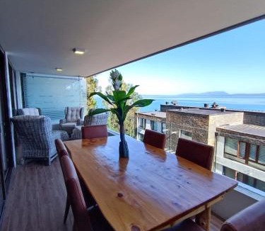 Pucon Apartment | Gran departamento de Lujo en primera línea en PUCON, acceso directo al Lago
