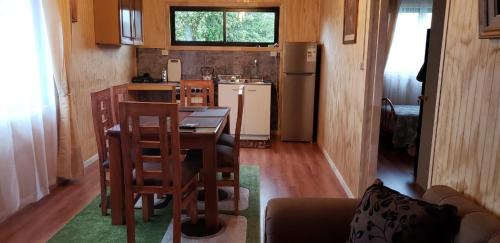 Hornopiren National Park House | Cabañas P y R los canelos