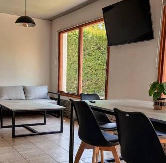 Angostura House | Casa AICU