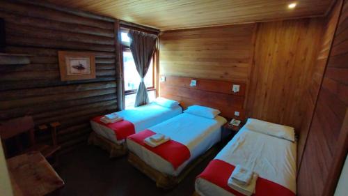 Angostura Hotel | Hosteria Posta de los Colonos