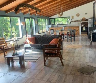 Los Alerces National Park House | Casa de Campo con tina de agua caliente
