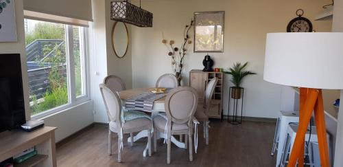 Papudo Apartment | Hermoso depto en centro de Papudo/6 personas