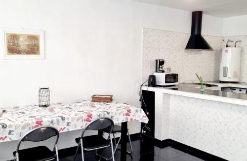 La Rioja Apartment | CASA NOSTRA Departamento tipo casa con cochera